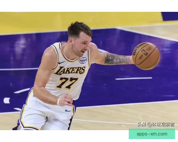 雷霆大胜湖人喜迎四连胜 SGA贡献28分7助攻7篮板 东契奇伤退影响独行侠表现